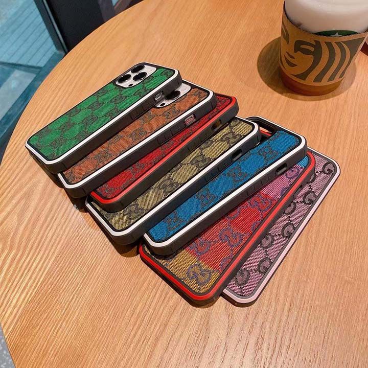アイフォン 15pro gucci グッチ ケース 