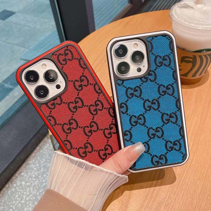 gucci グッチ アイフォン 15 カバー 