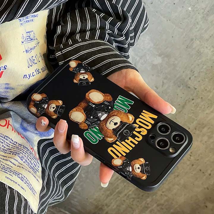 moschino アイフォン 15plusケース