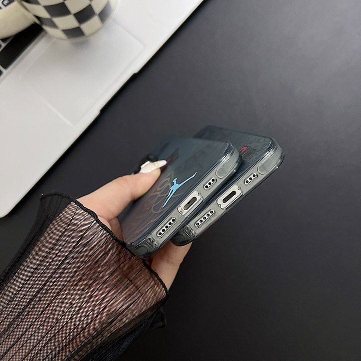 ブランド 携帯ケース アイホン15plus エアジョーダン風 