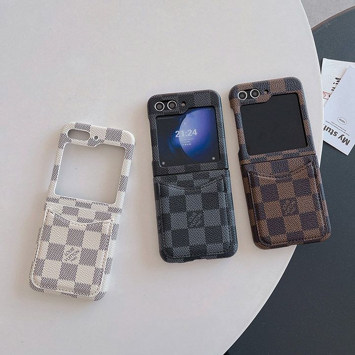 アイホン 15プロ max スマホケース ヴィトン風 