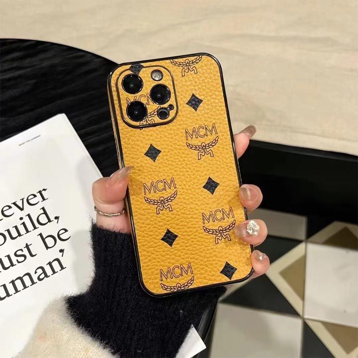 エムシーエム mcm レザー アイフォン 16プラス