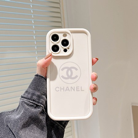 chanel シャネル シリコン iphone 15 プロ カバー