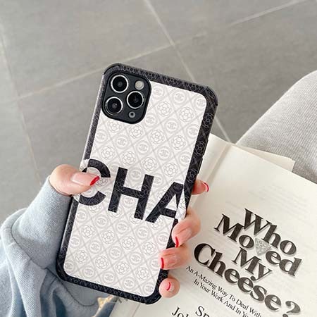 アイホン 15 スマホケースchanel シャネル