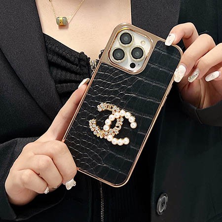 アイフォン 15 革 chanel シャネル アイフォン 15