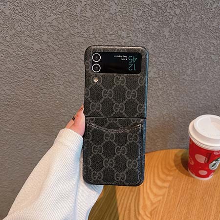 ハイブランド 偽物 アイフォン ZFlip5 