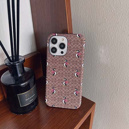 coach コーチ レビュー iphone 15pro max ケース