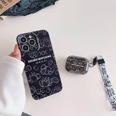 アイフォン 15 ultra kaws風 携帯ケース 