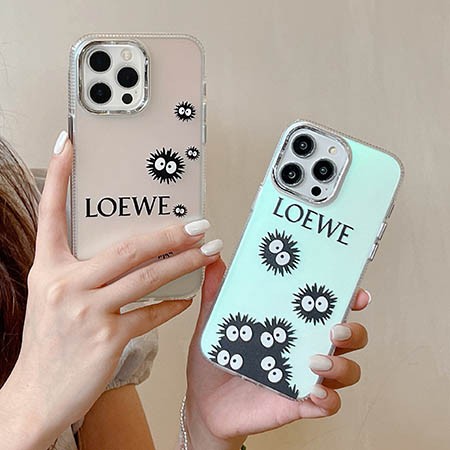 アイフォン 15 スマホケースloewe ホットスタンプ （シルバー ）