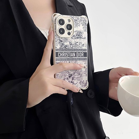 ブランド chanel 携帯ケース アイフォン16 