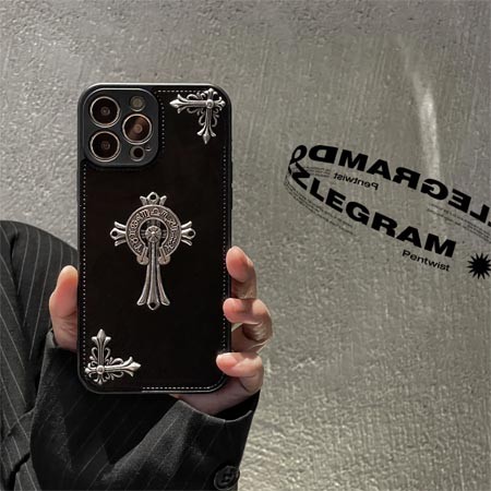 ブランド chrome hearts風 アイフォーン15 カバー 