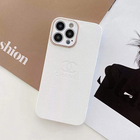 ブランド カバー iphone 16pro max シャネル chanel  クローバー