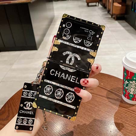 アイフォーン 15 プロ 携帯ケースchanel レビュー