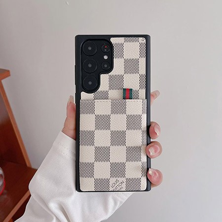ハイブランド バーバリー iphone 14プラス スマホケース