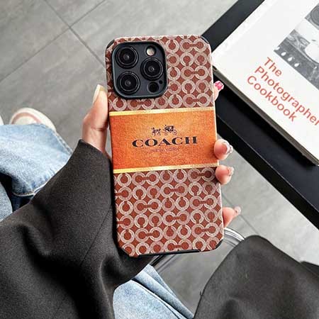 アイフォーン 15 コーチ coach  ケース