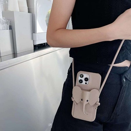 ブランド アイフォーン16 スマホケース  激安通販