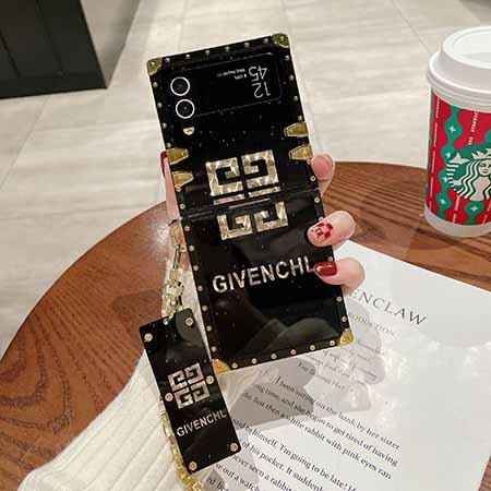 ブランド アイフォーン 15pro max カバー