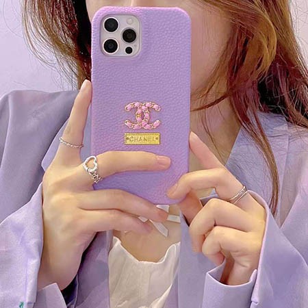 chanel シャネル 高校生 アイフォン 15 ケース