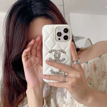 ブランド カバー アイフォーン14plus chanel シャネル 