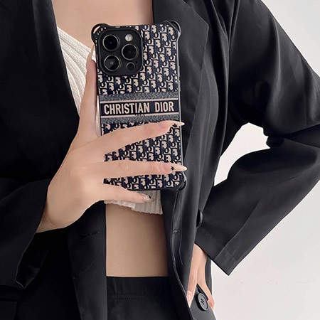 ブランド chanel 携帯ケース アイフォン16 