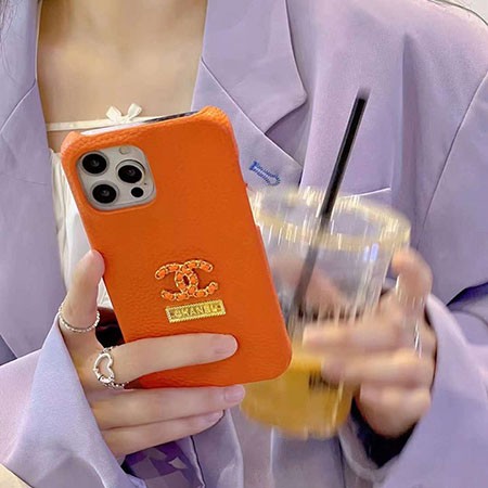 chanel シャネル 高校生 アイフォン 15 ケース