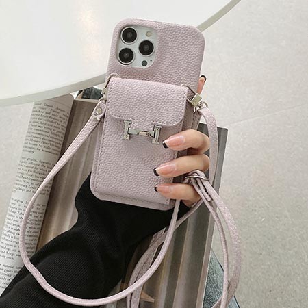 値段 ブランド スマホケース アイフォン 16plus 