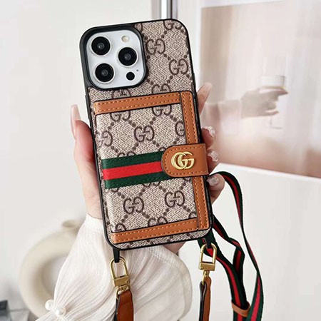 gucci風 アイフォン 15 proカバー