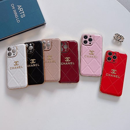 ハイブランド chanel iphone 15plus スマホケース 
