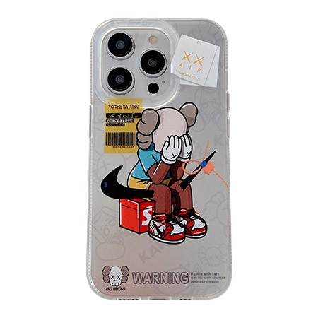 カウズ風 アイフォーン 15pro maxカバー