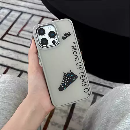 オシャレ ブランド アイフォン16プラス 