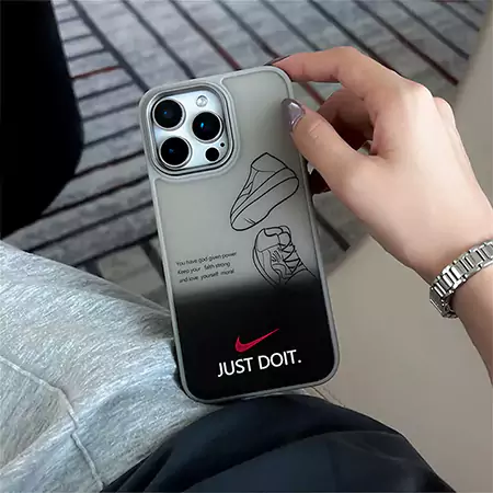 オシャレ ブランド アイフォン16プラス 