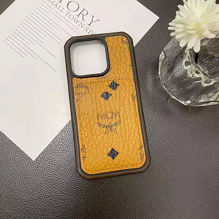 ハイブランド mcm アイフォン14プラス スマホケース  芸能人
