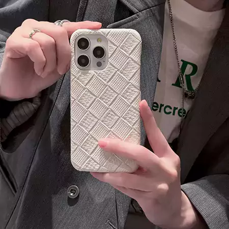 ブランド iphone 16pro ケース 