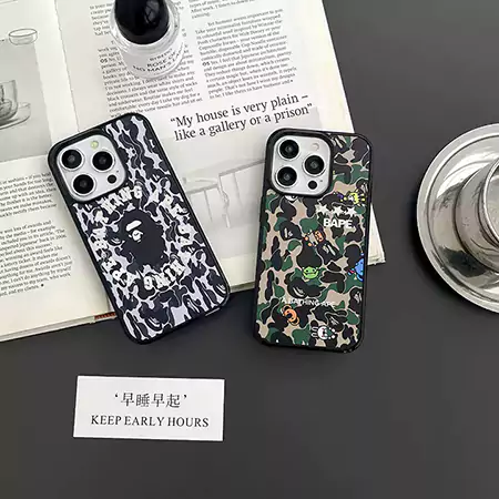 ア・ベイシング・エイプ iphone 16 スマホケース  ライチテクスチャ