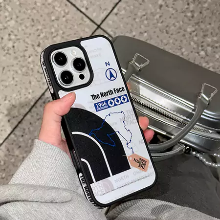 iphone17ブランド スマホケース アイフォン 16pro 
