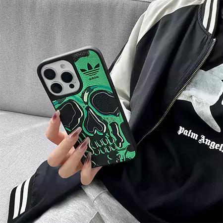 iphone17adidas アディダス アイフォーン 16プロ max 