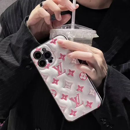 iphone17三つ折り ブランド カバー 