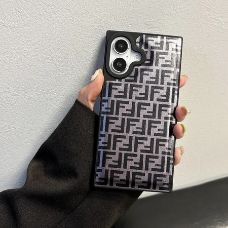 iphone17ハートマーク ハイブランド スマホケース 