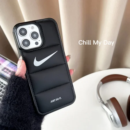 iphone17iphone16プラス スマホケース ナイキ風 