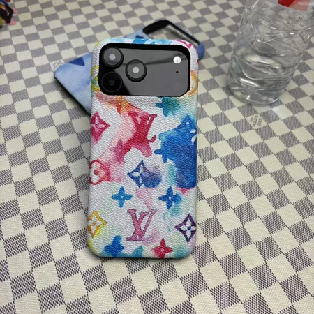 iphone17ブランド カバー  ソフト