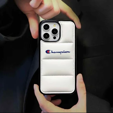 iphone17アイフォーン 16プラス champion 風 カバー  梅