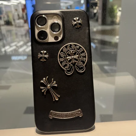 iphone17chrome hearts クロームハーツ アイフォン17プラス 