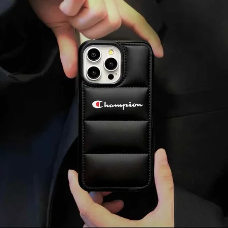 iphone17アイフォーン 16プラス champion 風 カバー  梅